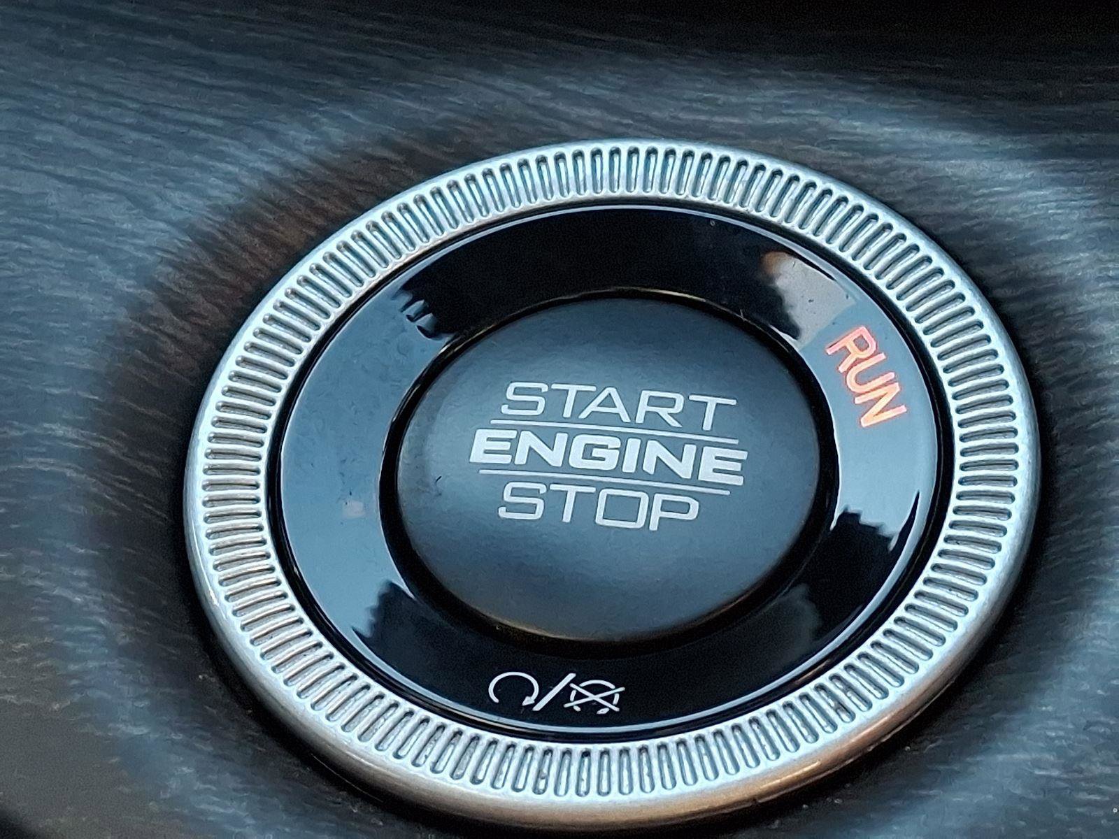 New 2025 Jeep Grand Cherokee L Limited image 16