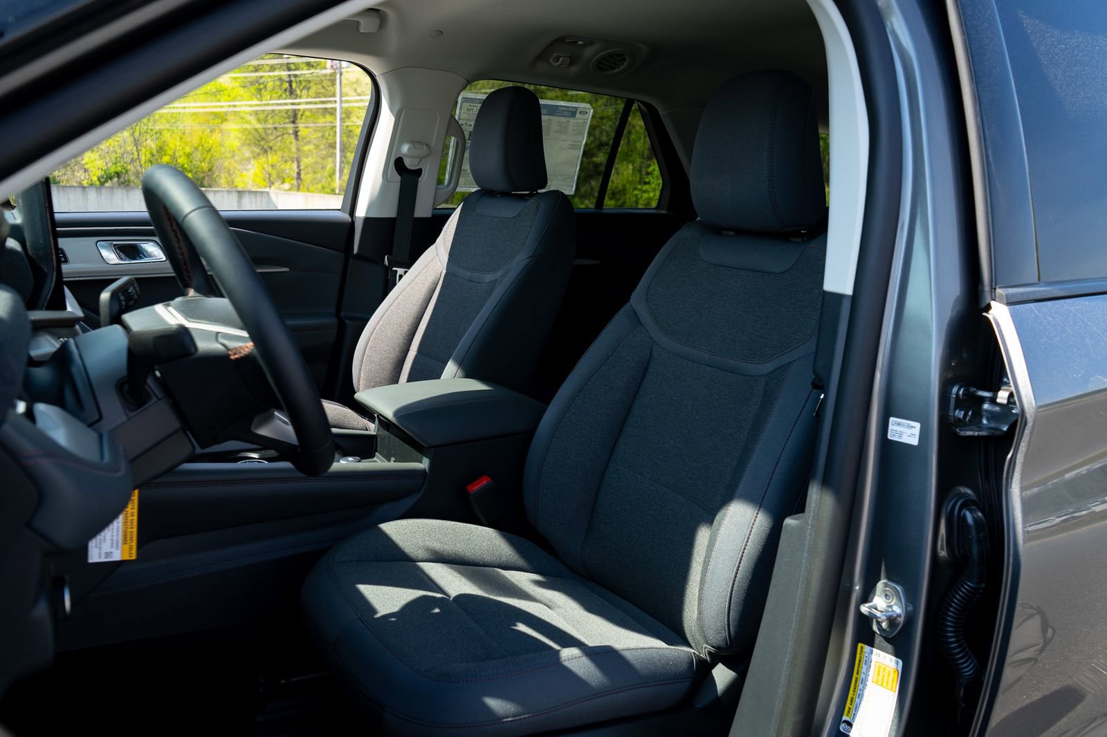 New 2026 Ford Explorer Active RWD image 15