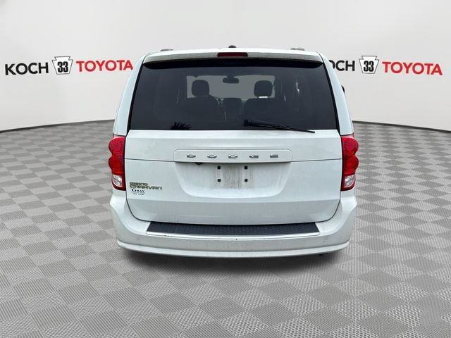 Used 2019 Dodge Grand Caravan SE w/ UConnect Hands-Free Group FWD image 7