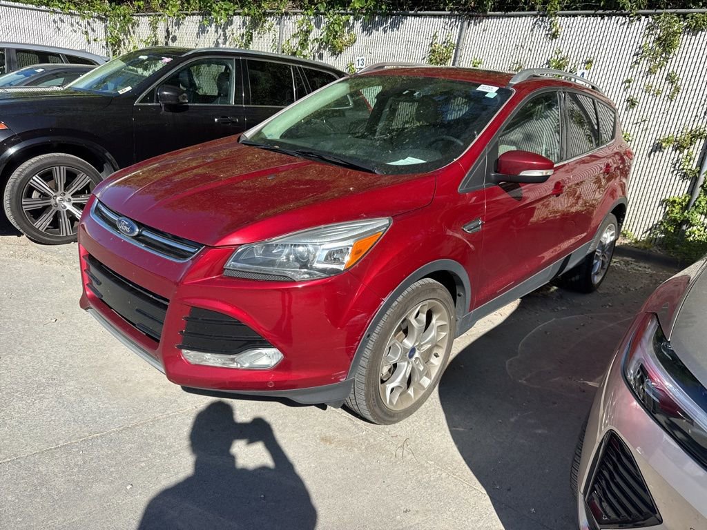 Used 2016 Ford Escape Titanium w/ Equipment Group 301A FWD image 3