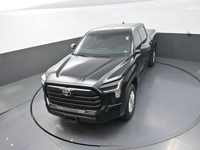 Used 2026 Toyota Tundra SR5 w/ SR5 Premium Package AWD/4WD image 25