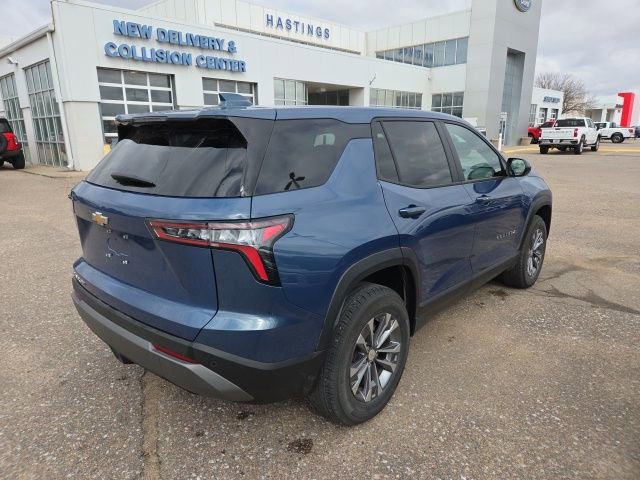 Used 2026 Chevrolet Equinox LT w/ Convenience Package II image 5