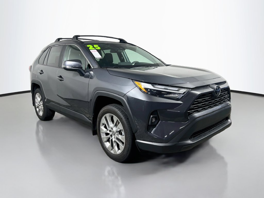Used 2025 Toyota RAV4 XLE Premium FWD image 1