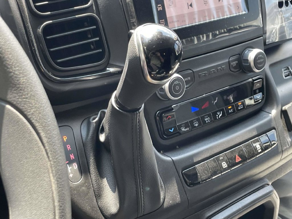 New 2026 RAM ProMaster 3500 w/ Convenience Group FWD image 32