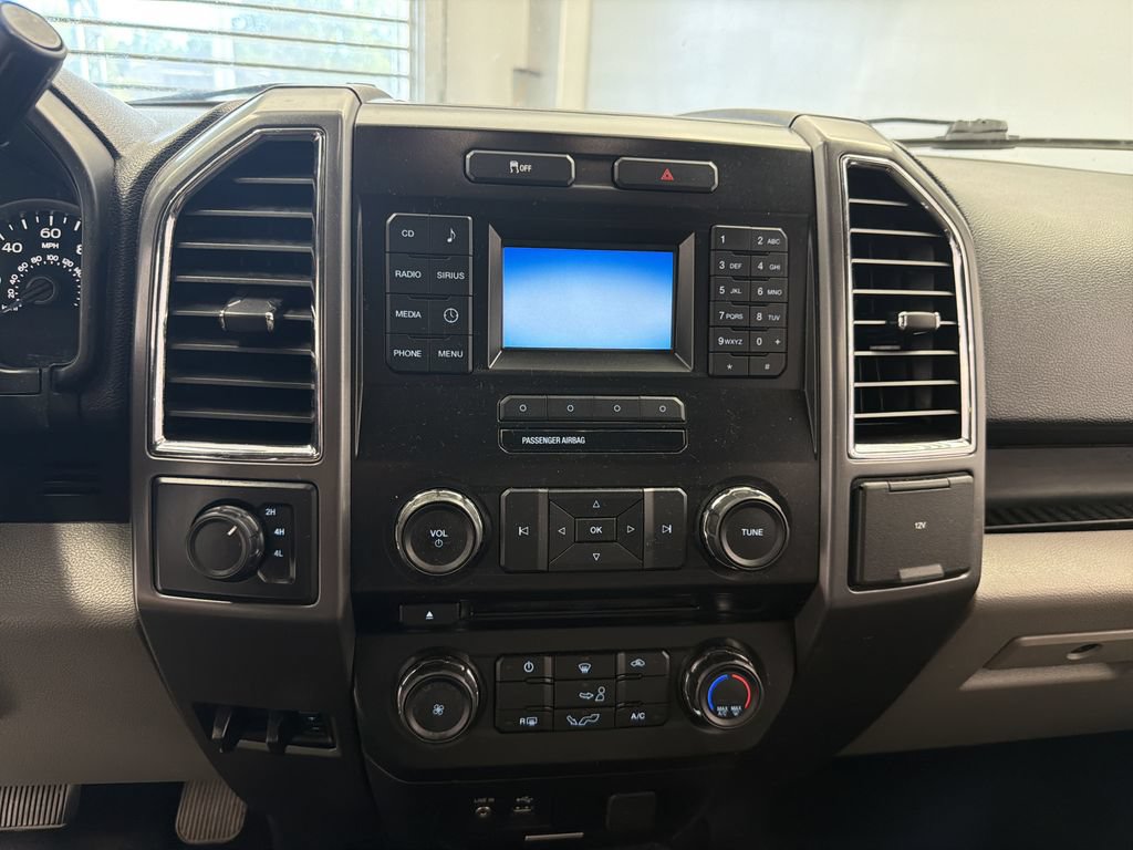 Used 2015 Ford F150 XLT w/ Equipment Group 301A Mid AWD/4WD image 25