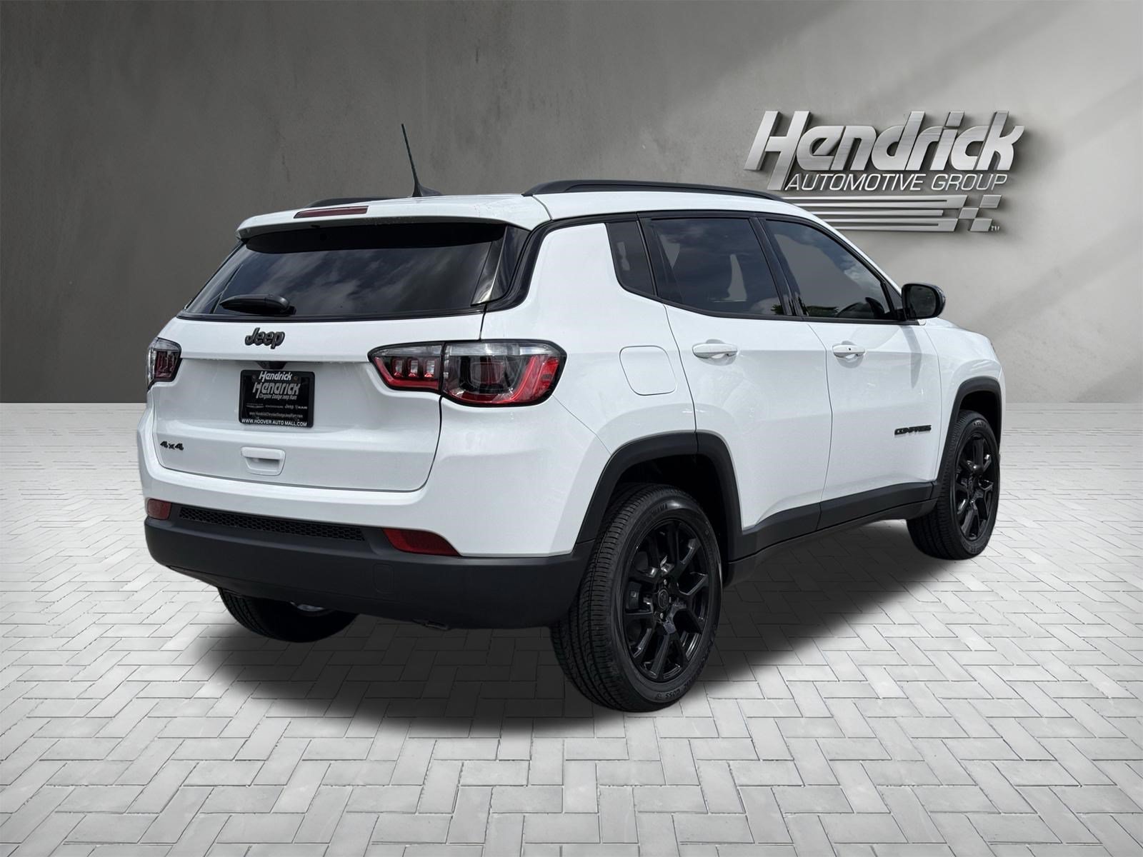 New 2026 Jeep Compass Latitude AWD/4WD image 10