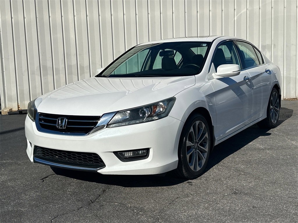 Used 2015 Honda Accord EX-L image 2