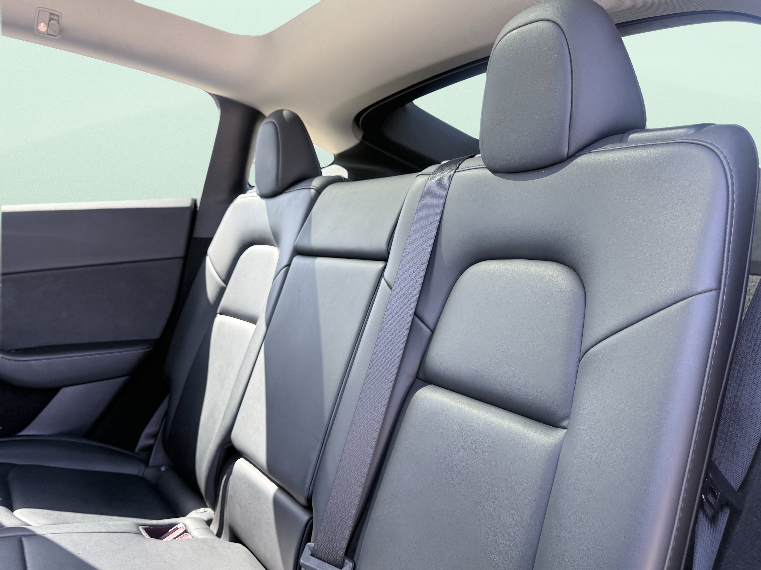 Used 2023 Tesla Model Y Performance image 35