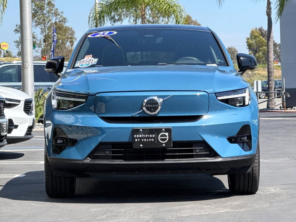 Certified 2023 Volvo C40 P8 Recharge Ultimate image 8