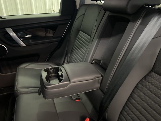 Used 2021 Land Rover Discovery Sport SE image 16