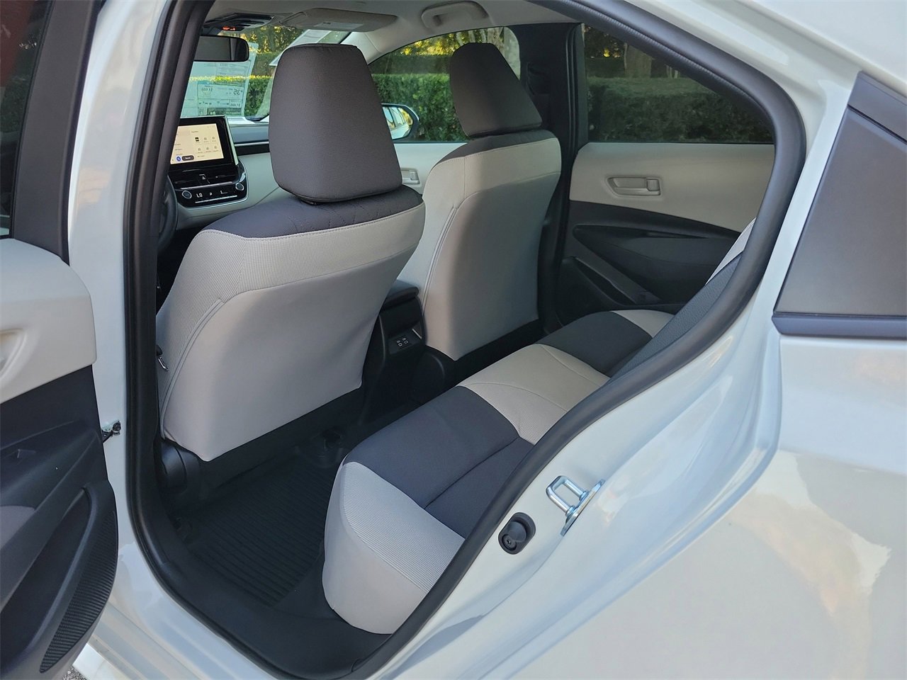 New 2026 Toyota Corolla LE image 9