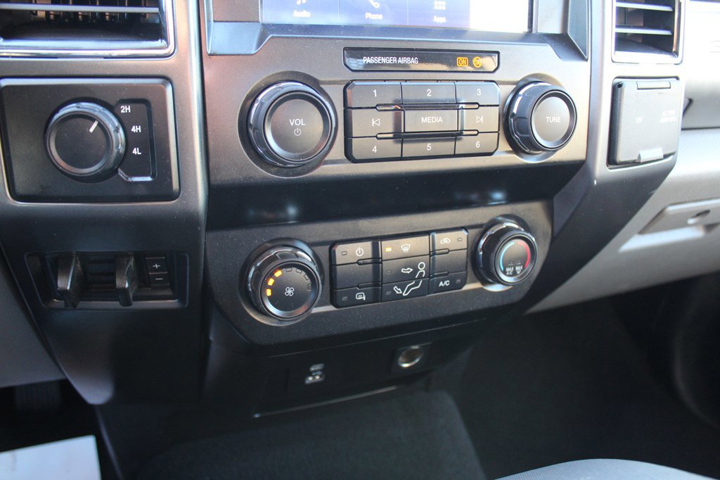 Used 2021 Ford F550 4x4 STAKE BED POWERSTROKE image 17