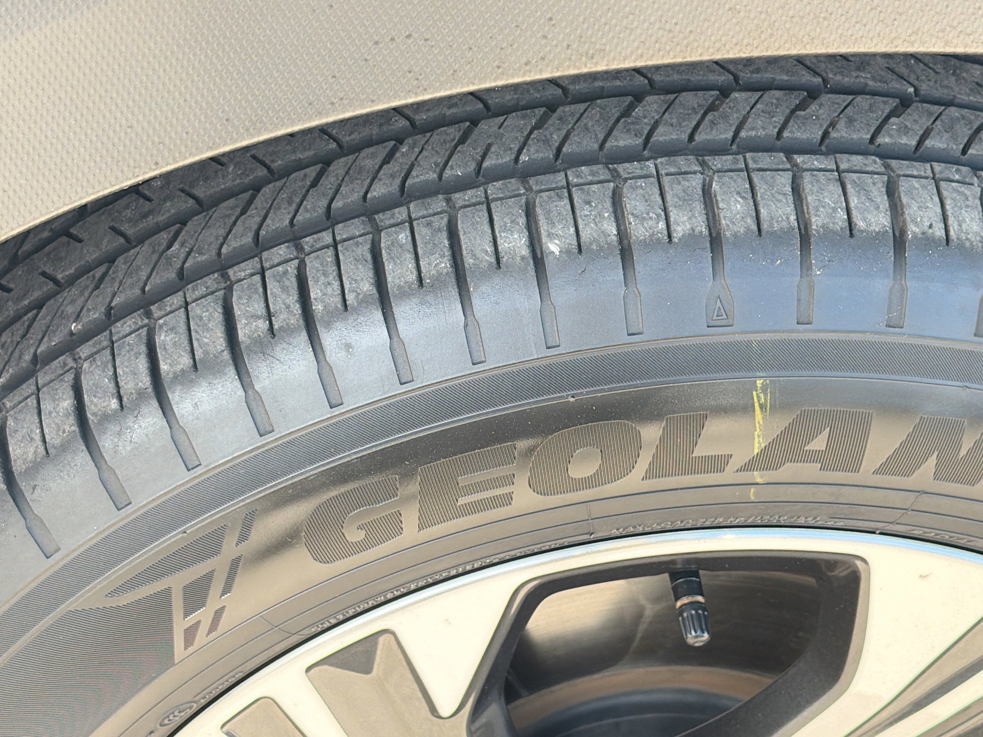 Used 2024 Subaru Crosstrek 2.0i Premium image 42