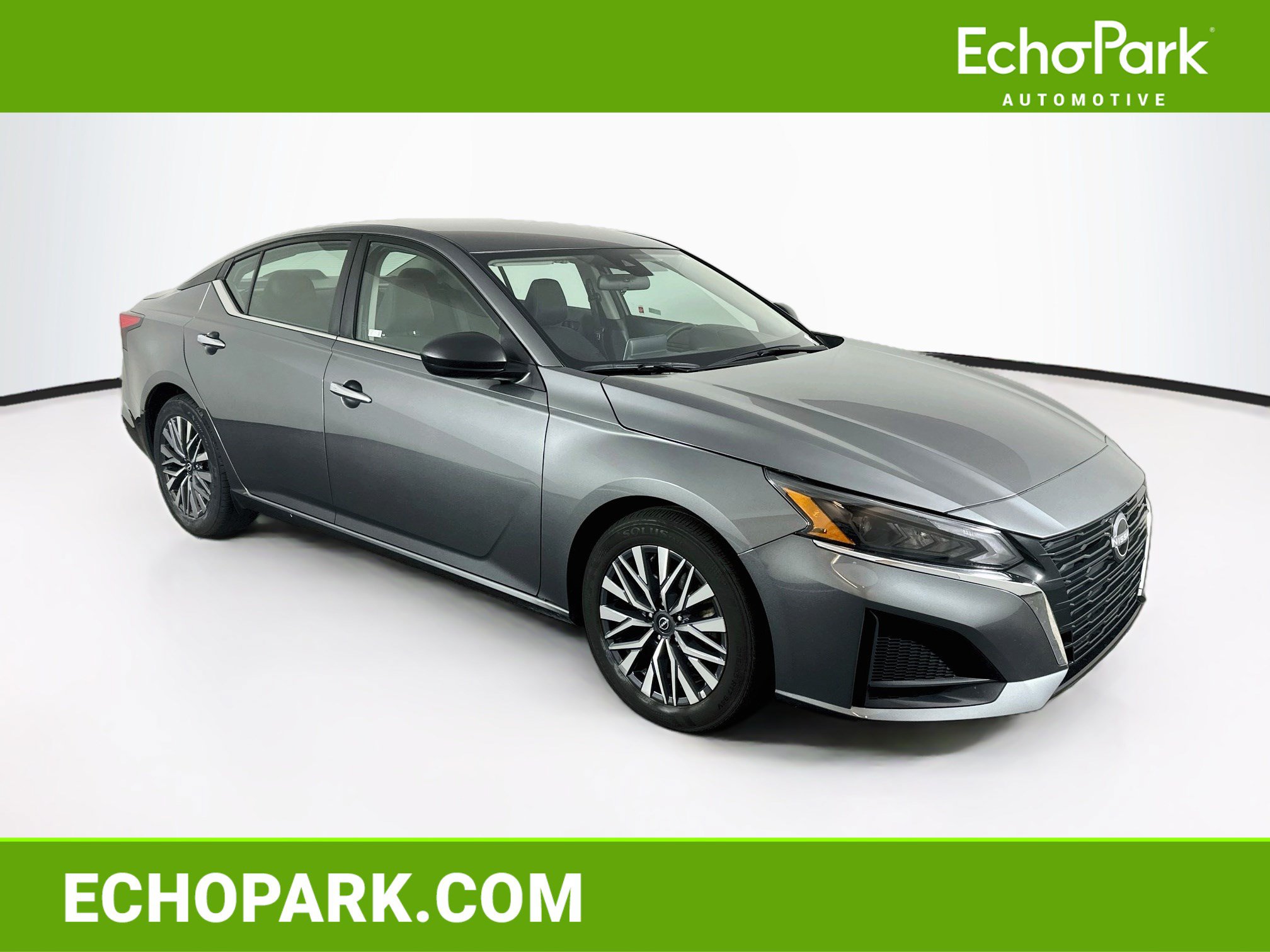 Used 2025 Nissan Altima 2.5 SV