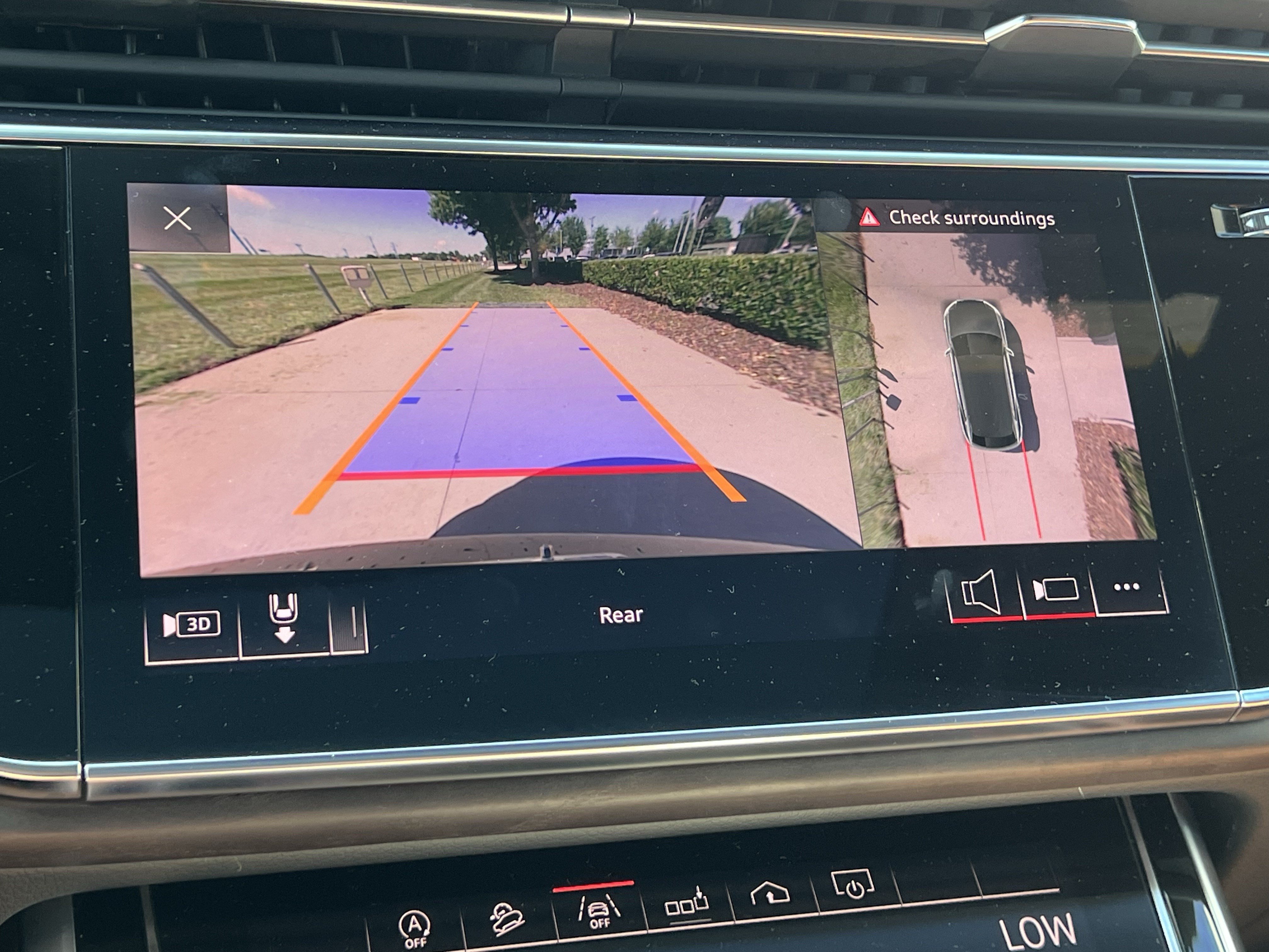 Used 2019 Audi Q8 Premium Plus w/ Premium Plus AWD/4WD image 25