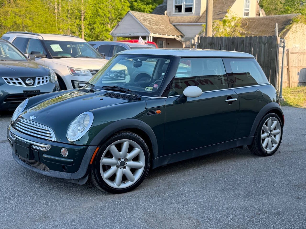 Used 2002 MINI Cooper Hardtop FWD image 3