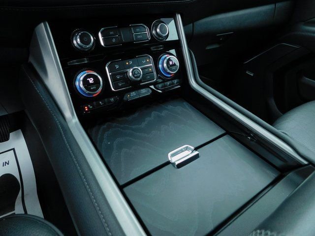 Used 2023 GMC Yukon Denali image 31