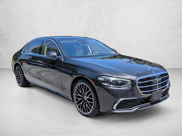 Used 2022 Mercedes-Benz S 500 4MATIC image 3