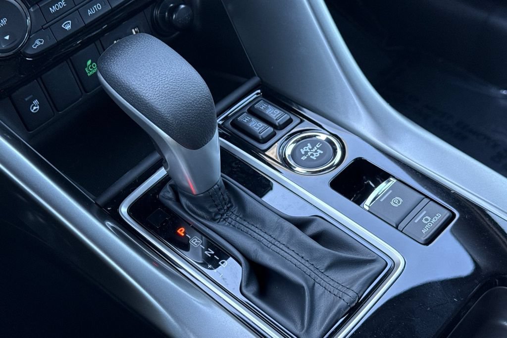 New 2026 Mitsubishi Eclipse Cross AWD image 21