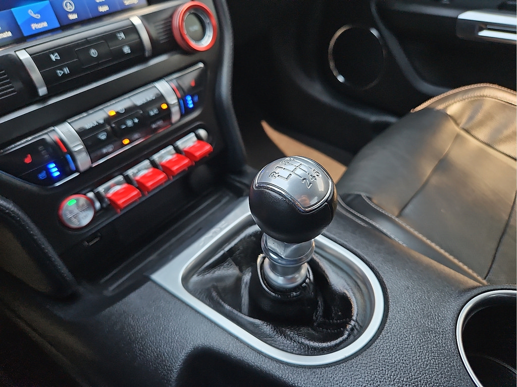 Used 2020 Ford Mustang GT Premium w/ GT Performance Package RWD image 20