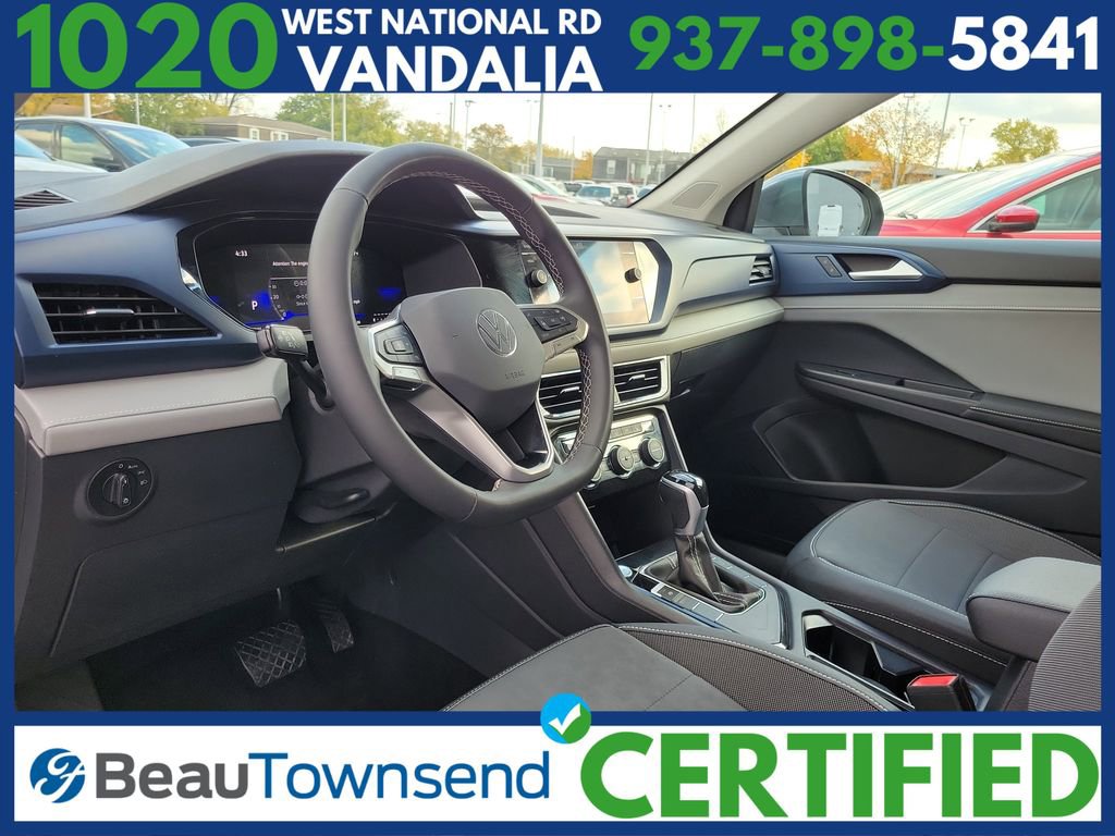 Used 2024 Volkswagen Taos SE image 20