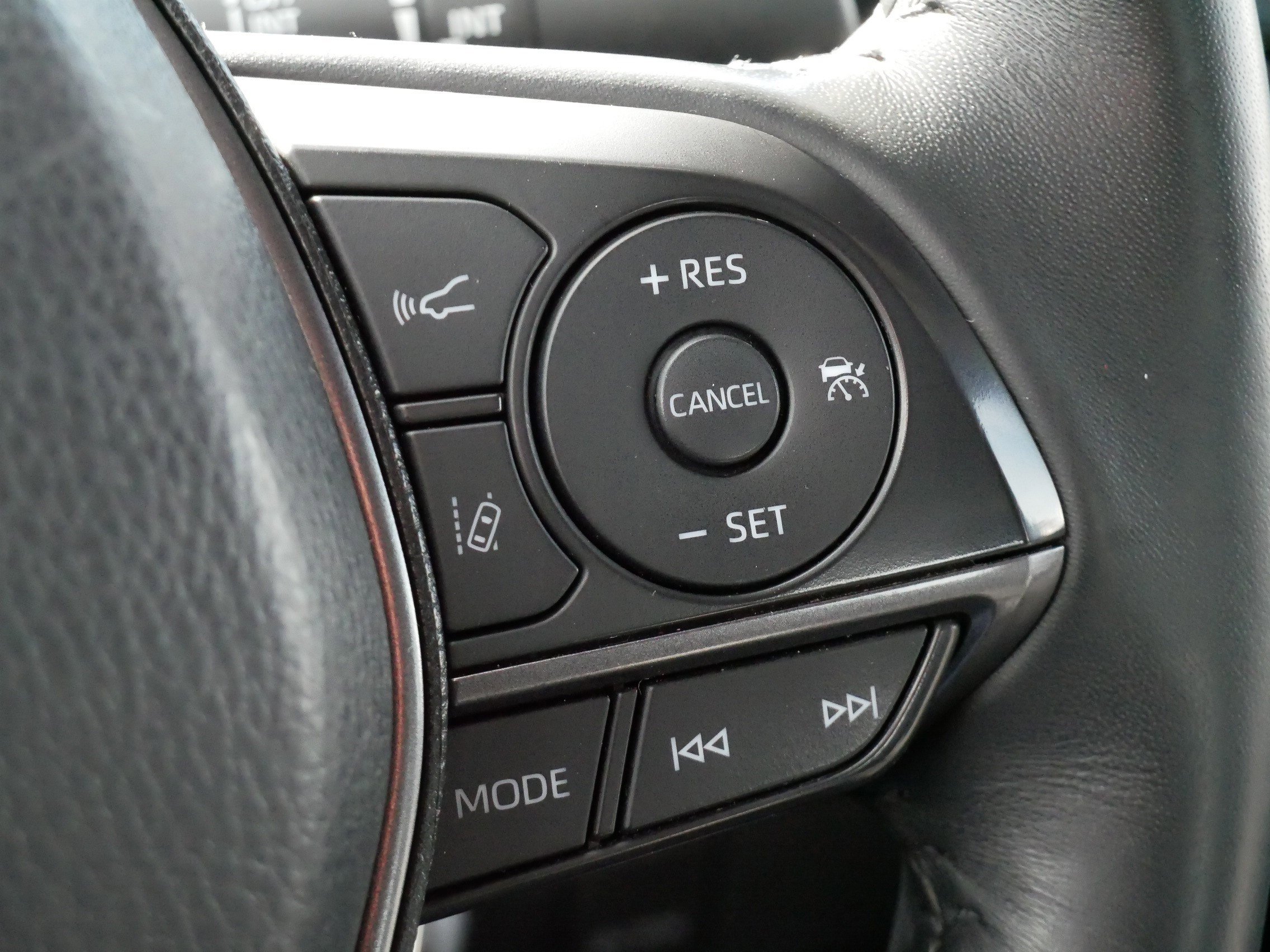 Certified 2024 Toyota Camry SE FWD image 25