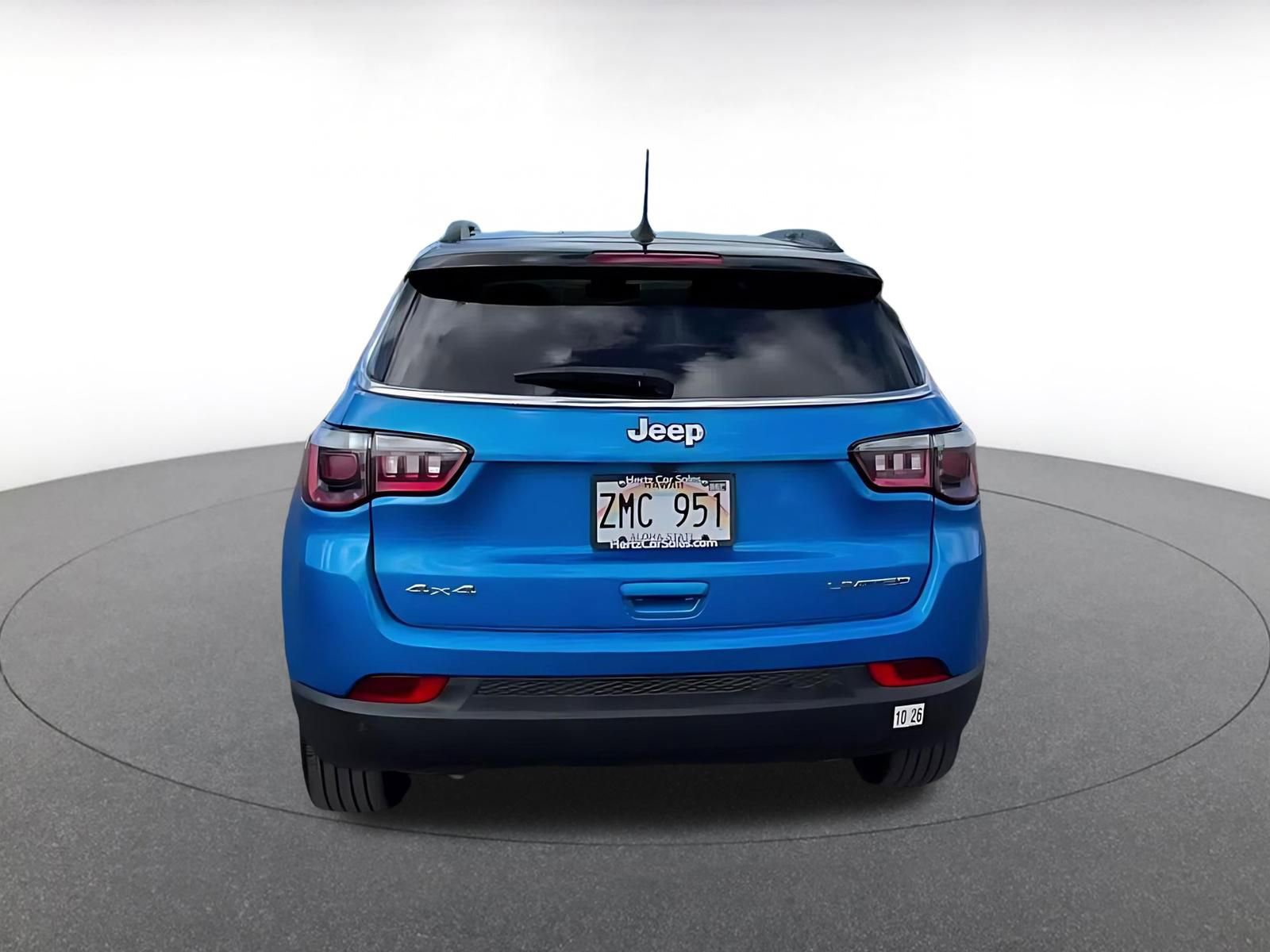 Used 2025 Jeep Compass Limited image 12