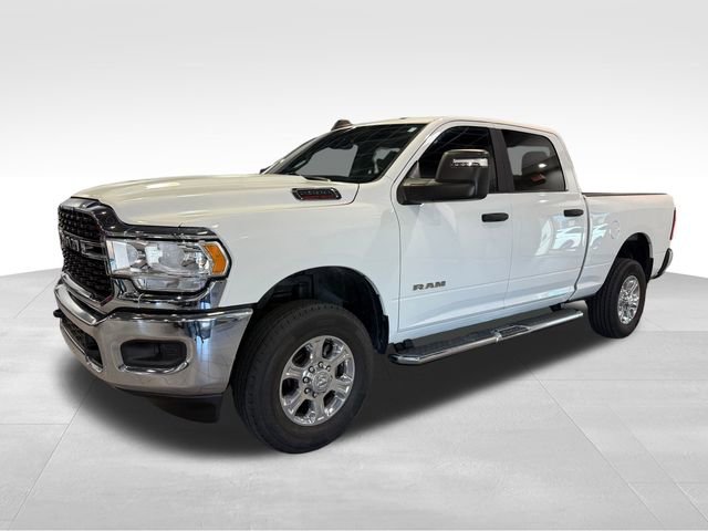 Used 2024 RAM 2500 Big Horn video 3