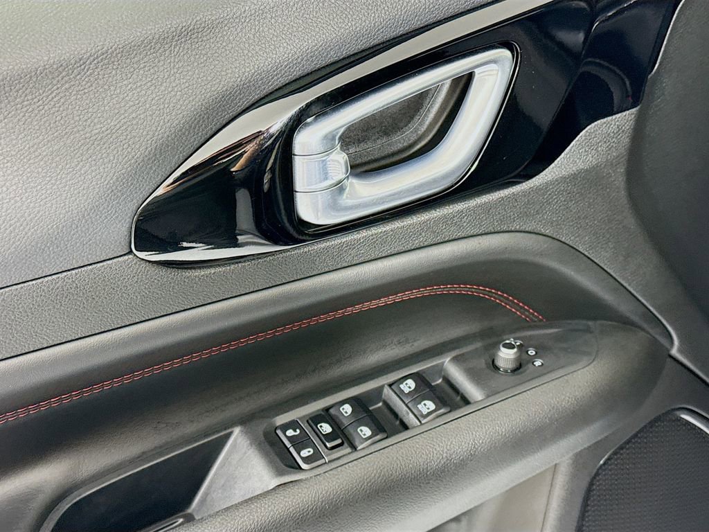 Used 2024 Jeep Compass Trailhawk AWD/4WD image 23