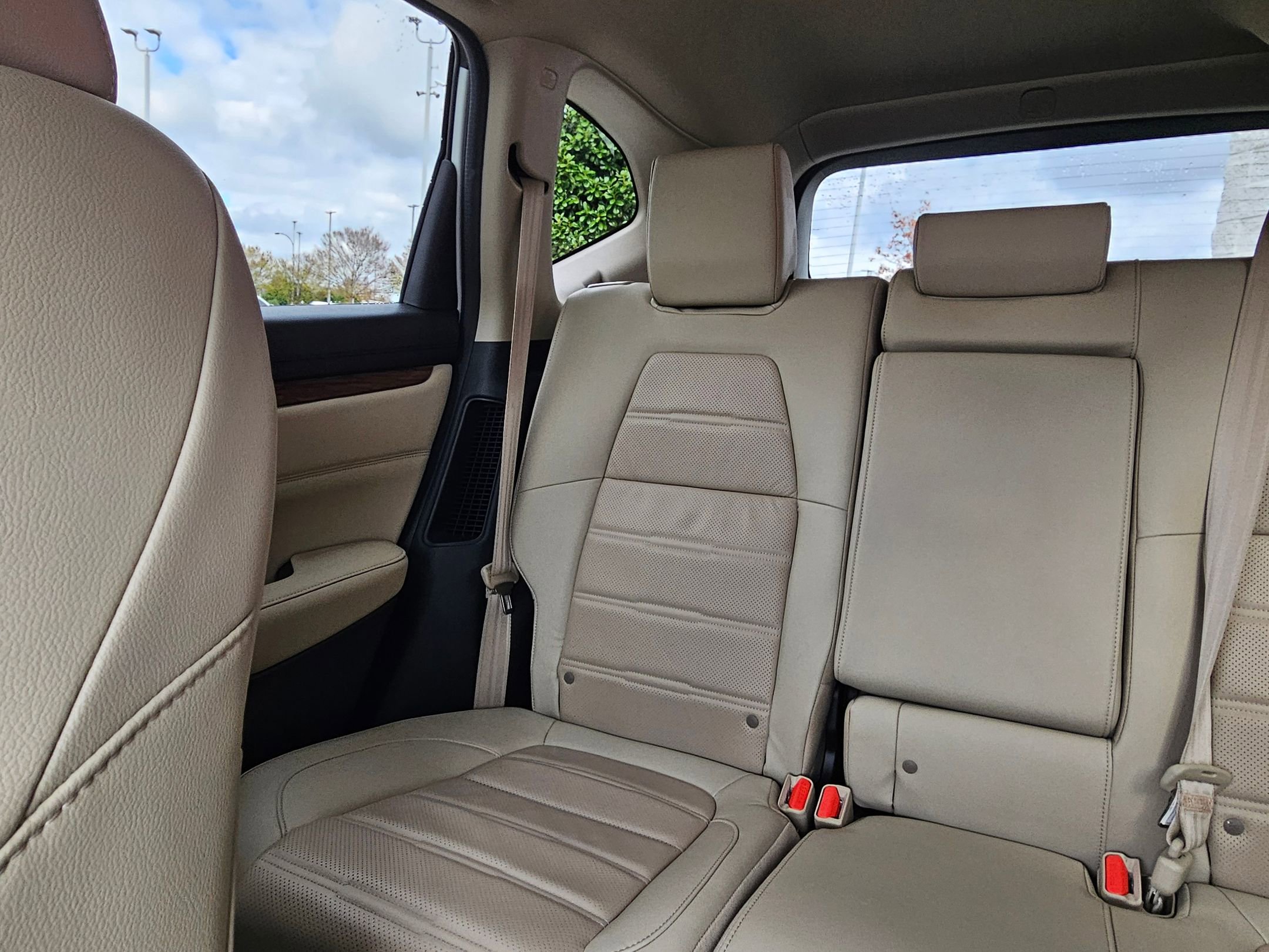 Used 2022 Honda CR-V Touring image 24