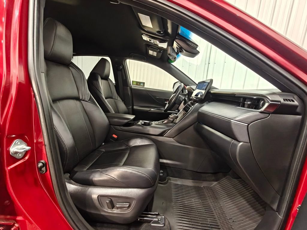 Used 2021 Toyota Venza Limited w/ Advanced Technology Package AWD/4WD image 27