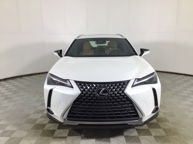 Used 2025 Lexus UX 300h 300h Premium image 2
