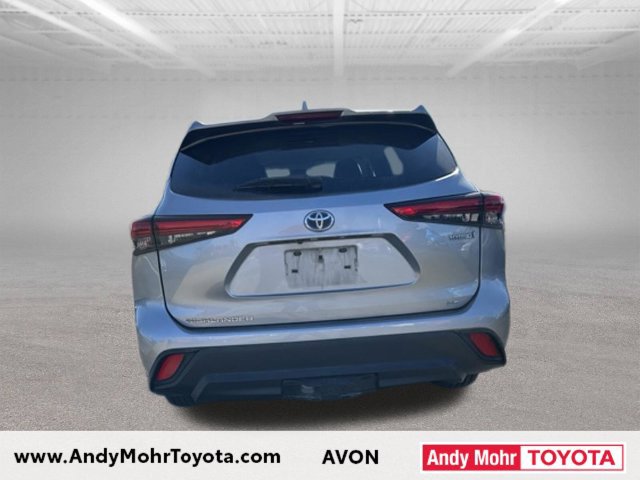 Used 2020 Toyota Highlander LE AWD/4WD image 18