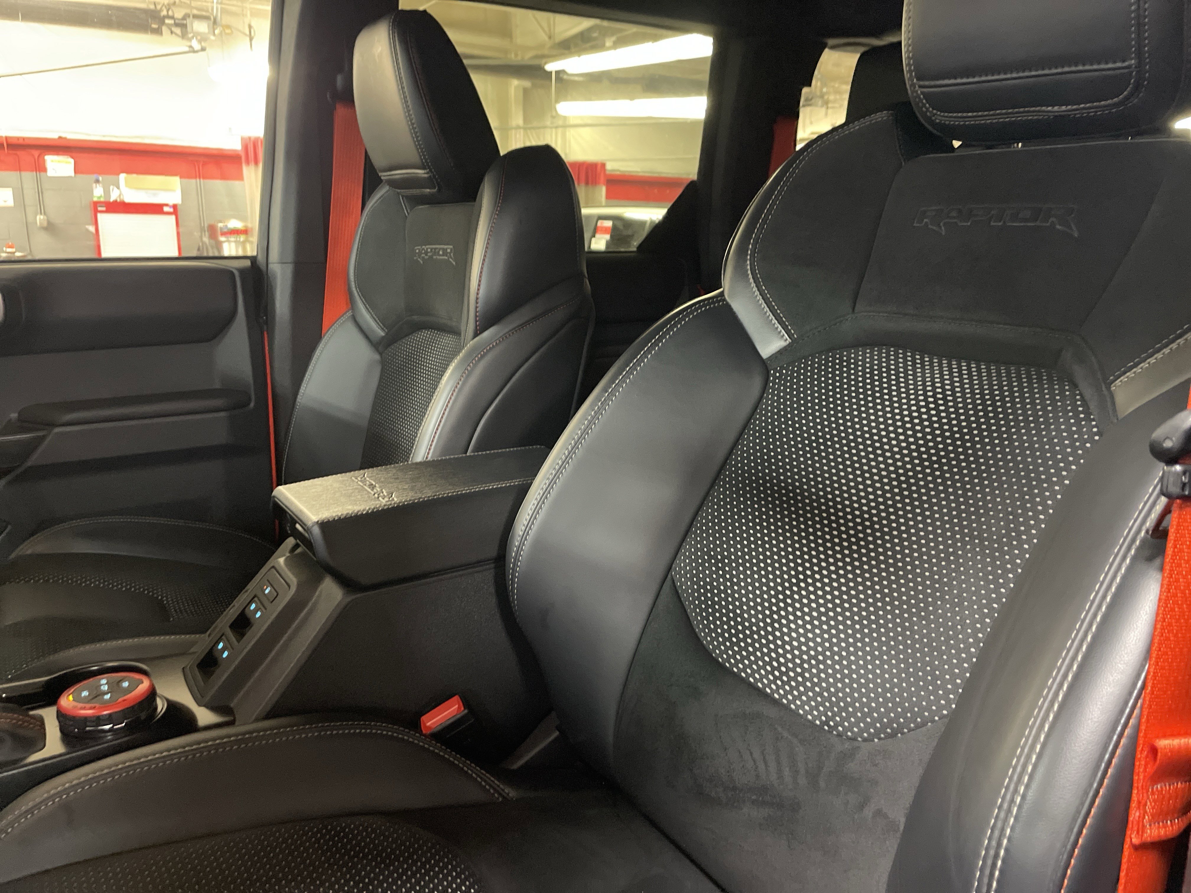 Used 2023 Ford Bronco Raptor image 37