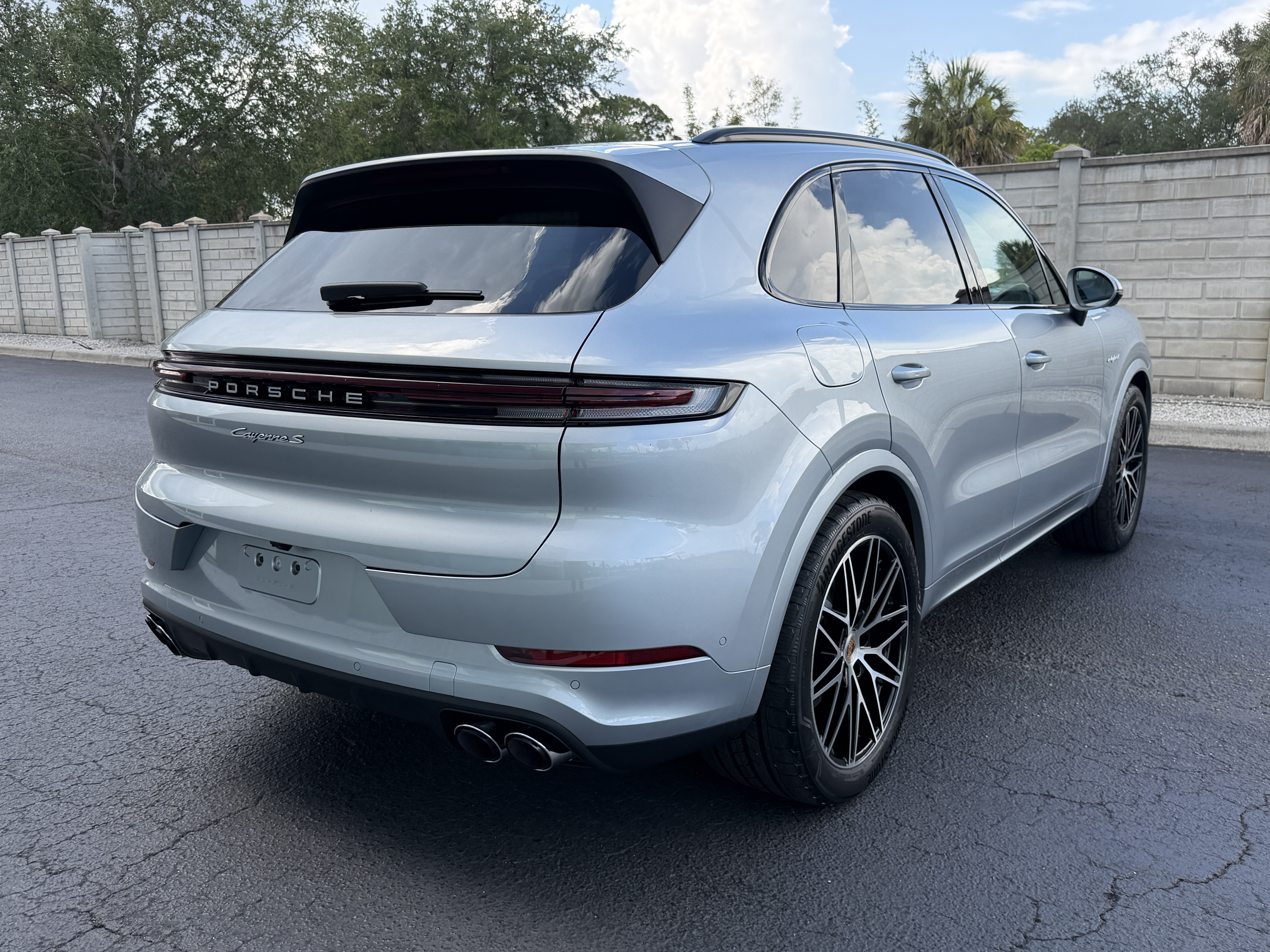 New 2026 Porsche Cayenne S AWD/4WD image 6
