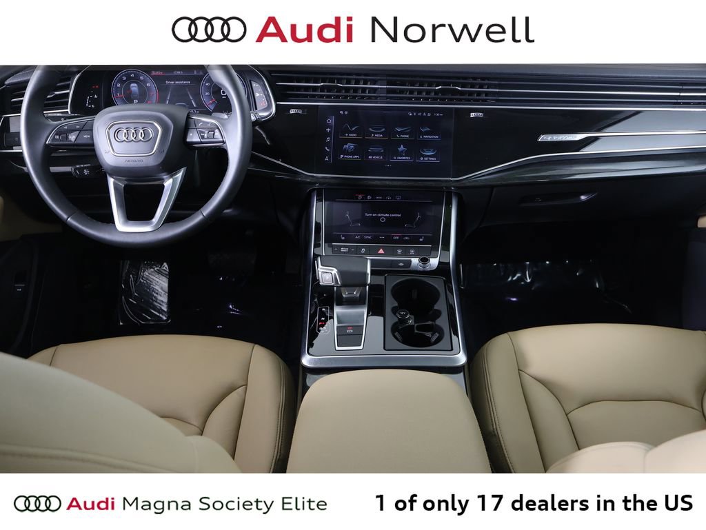 Used 2023 Audi Q7 2.0T Premium w/ Convenience Package AWD/4WD image 27