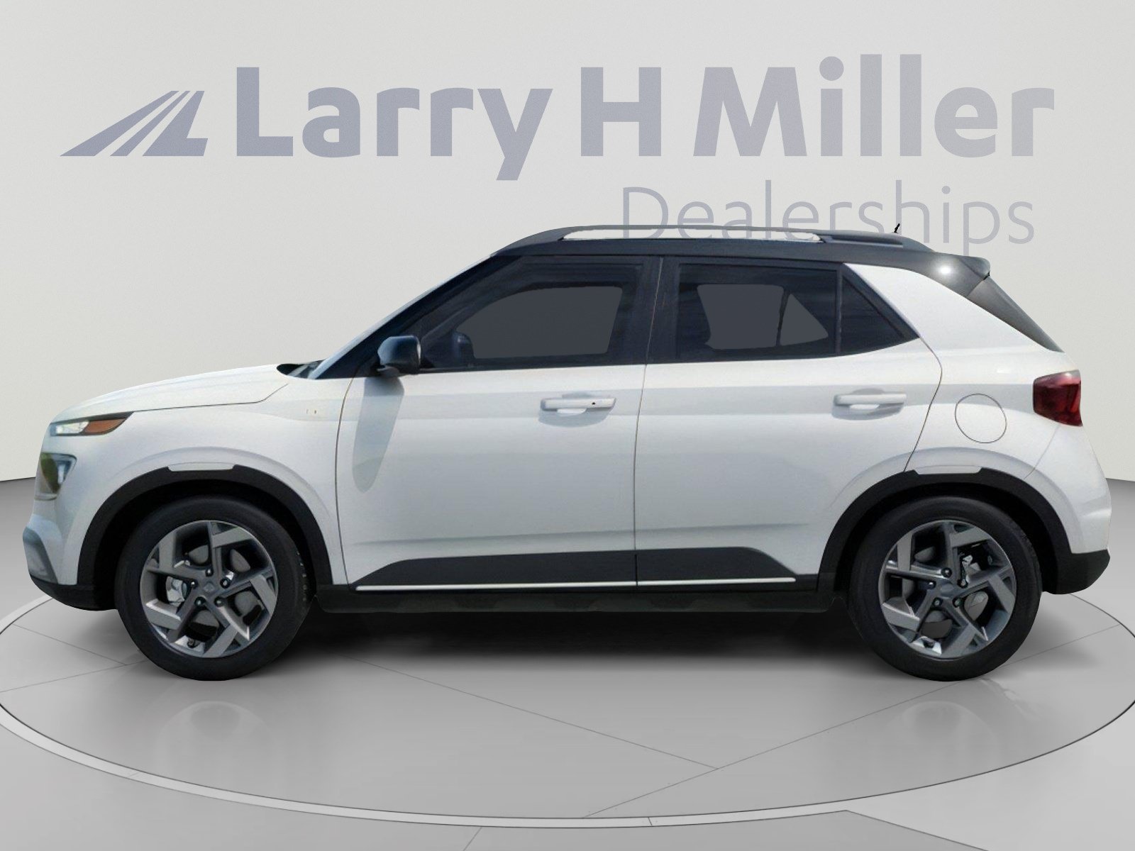 New 2026 Hyundai Venue SEL FWD image 3