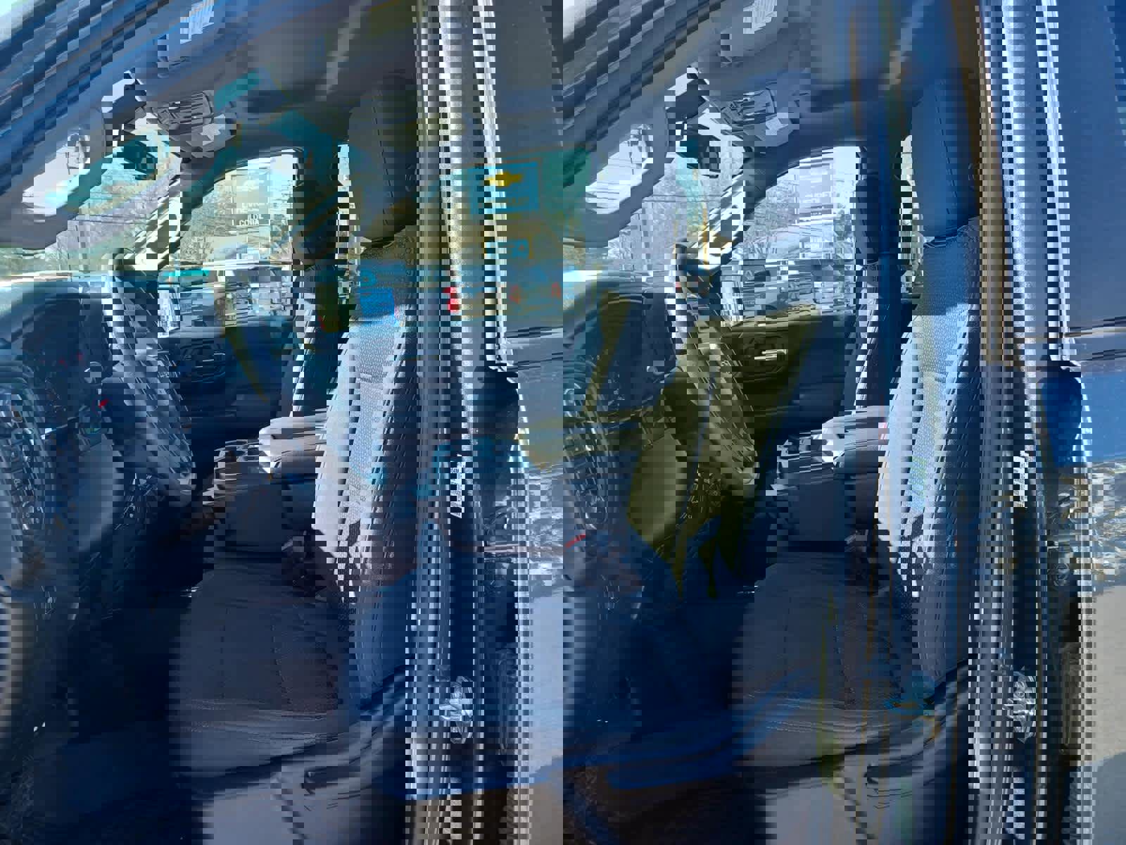 Used 2020 Chevrolet Silverado 1500 Custom Trail Boss w/ Custom Convenience Package image 7