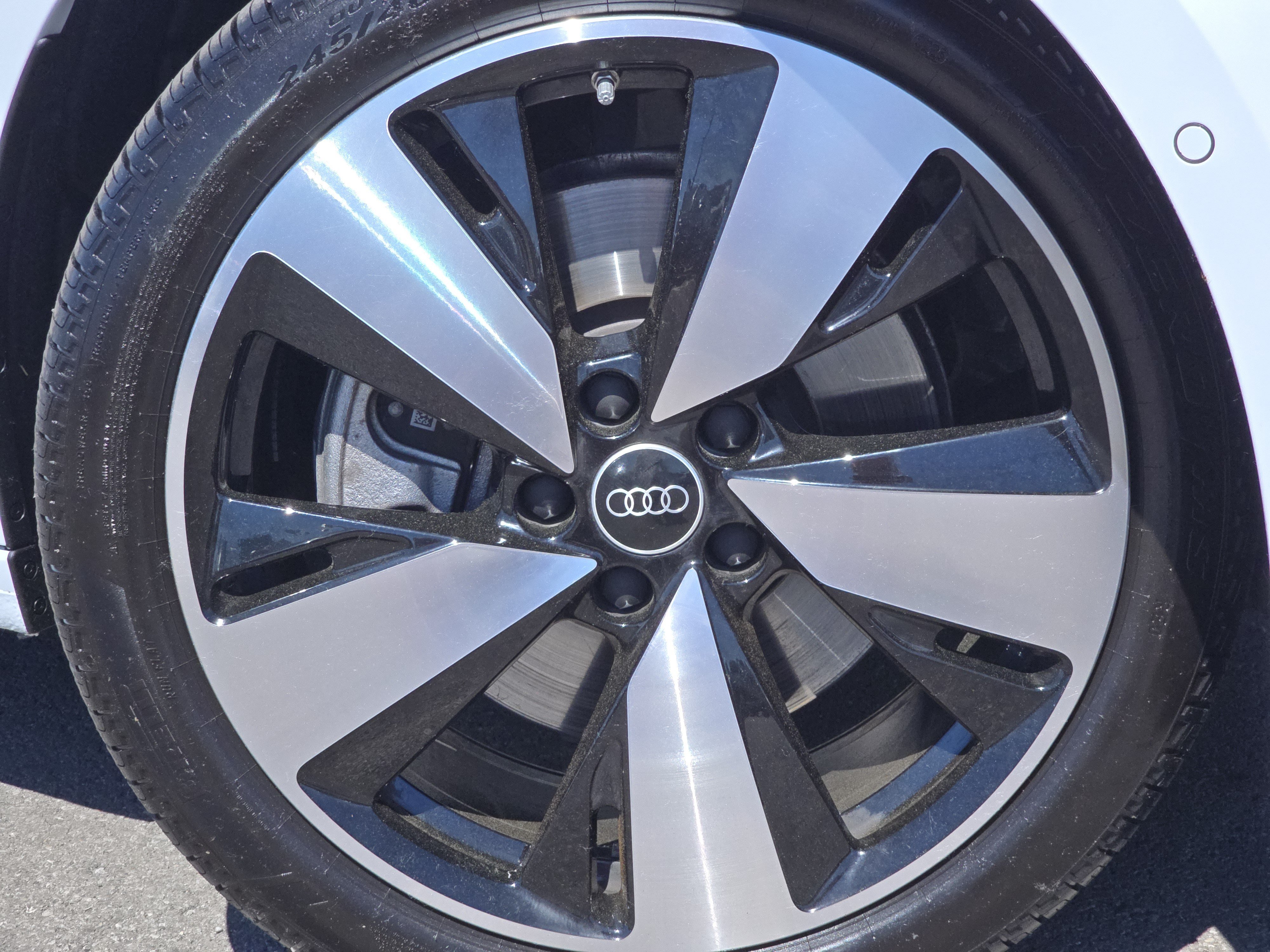Certified 2025 Audi A5 2.0T Premium w/ Convenience Package AWD/4WD image 15