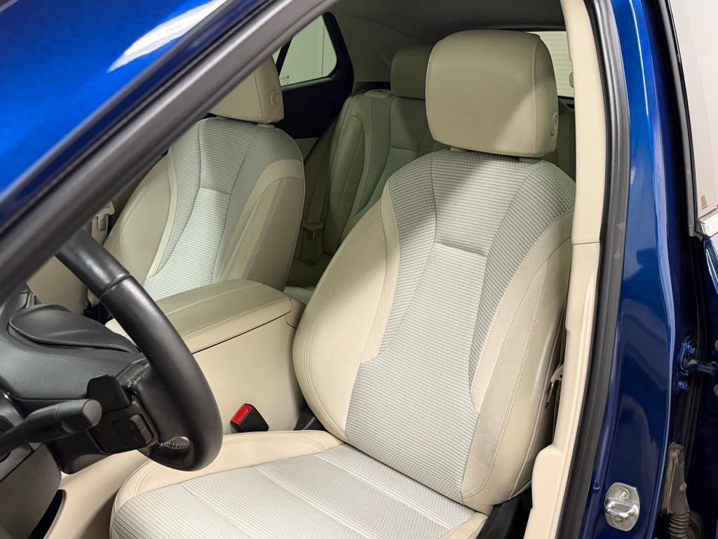 Certified 2023 Buick Envision Preferred FWD image 35
