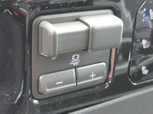 New 2026 GMC Sierra 3500 SLT w/ SLT Premium Package AWD/4WD image 39