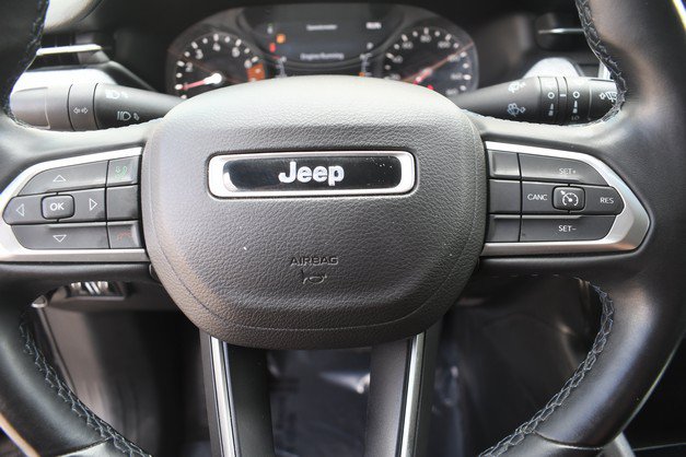 Used 2022 Jeep Compass Latitude w/ Convenience Group AWD/4WD image 30