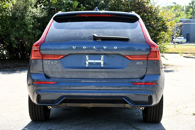 Certified 2026 Volvo XC60 B5 Plus AWD/4WD image 6