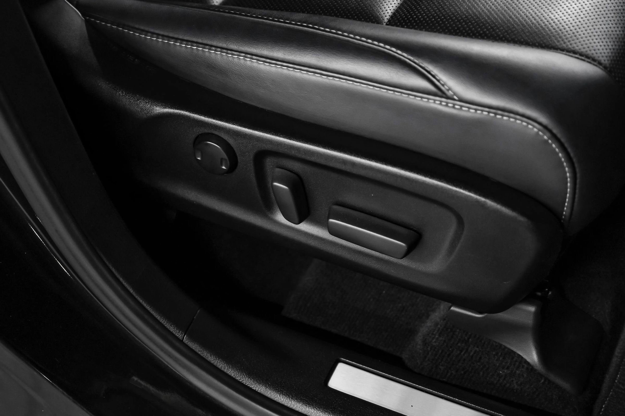 Used 2017 Lexus RX 350 FWD w/ Accessory Package image 33