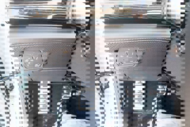 New 2026 Volkswagen Atlas SEL Premium R-Line image 25