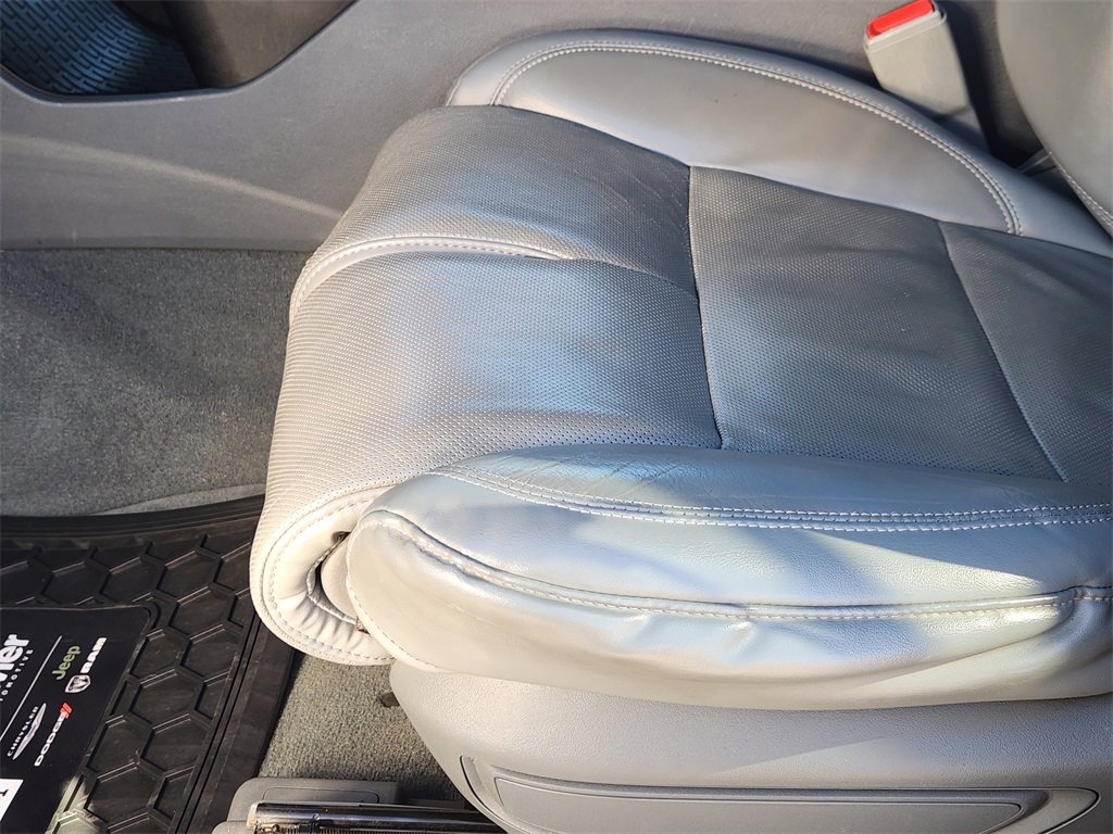 Used 2021 Lincoln Aviator Grand Touring w/ Equipment Group 302A image 26