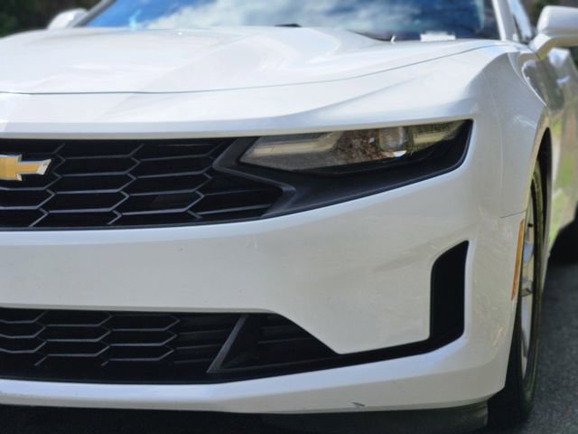 Used 2019 Chevrolet Camaro LS image 9