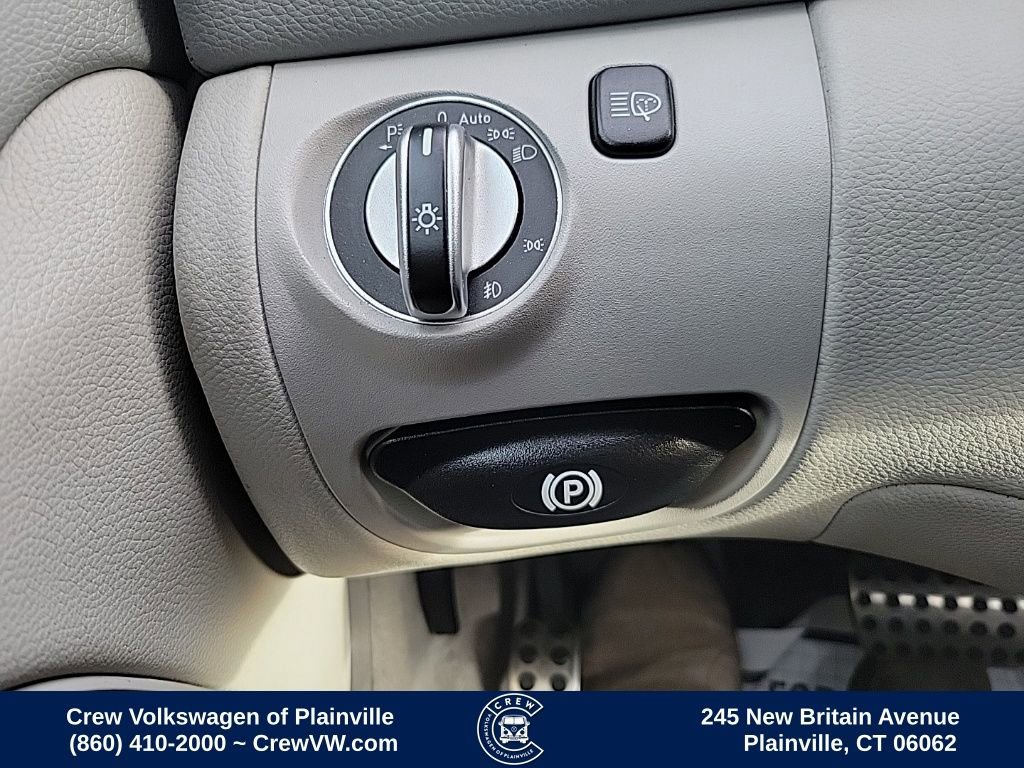 Used 2009 Mercedes-Benz SL 550 image 13