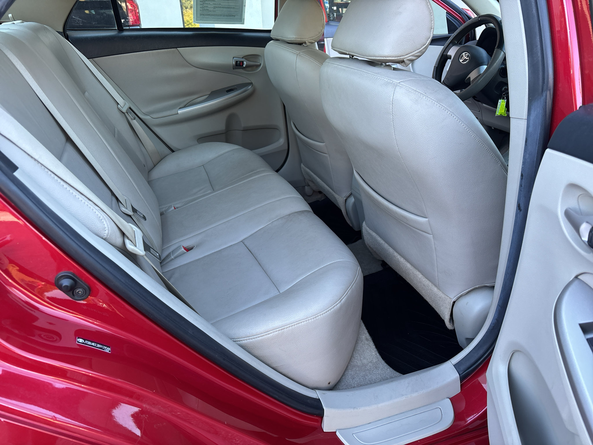 Used 2011 Toyota Corolla LE FWD image 20