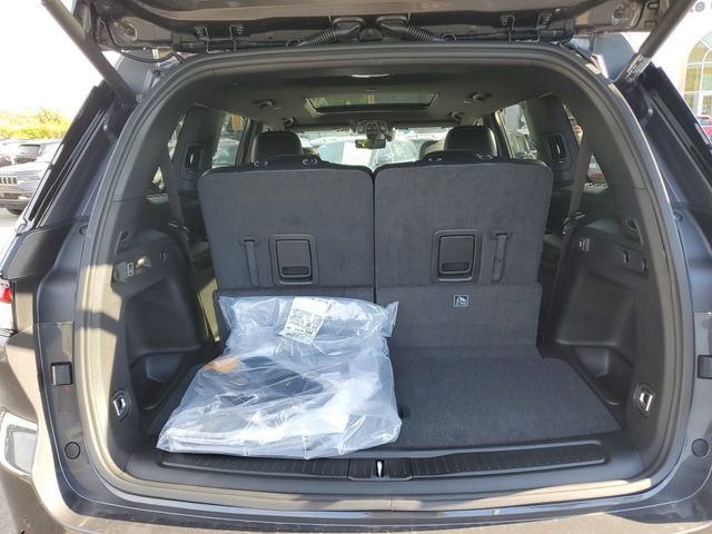 New 2025 Jeep Grand Cherokee L Limited w/ Luxury Tech Group II image 5